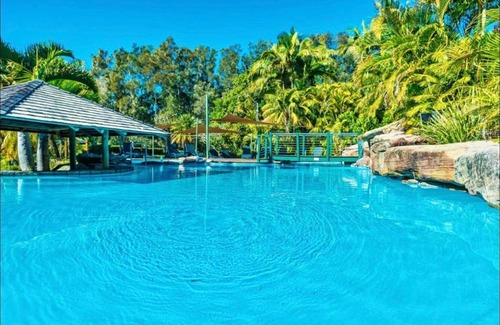 Coffs Harbour Apartment | Superb Villa in Beach Resort