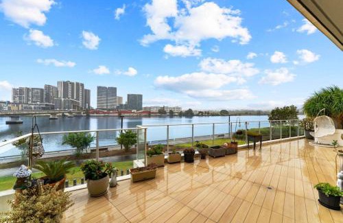 Rhodes Apartment | Superb water view APT in Rhodes