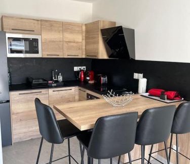 Saint-Mandrier-sur-Mer Apartment | Superbe Appartement Neuf aucalme