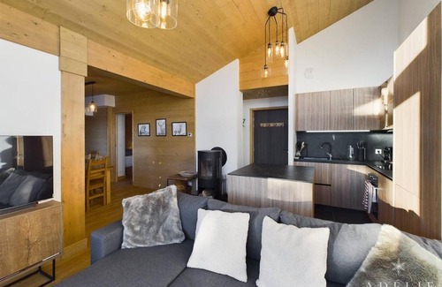 La Rosiere Apartment | Superbe Apt 5P au Centre, 200m des Pistes, 3 SDB, Mezzanine, Balcon Sud, Parking, WiFi - FR-1-398-656