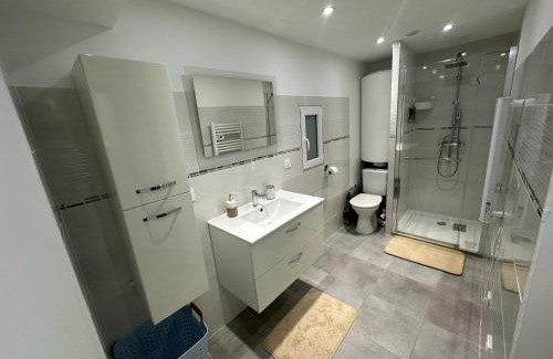 Pont-Saint-Esprit Apartment | Superbe T2 moderne refait à neuf