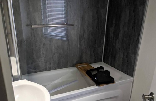 Saxmundham Cabin | Superior 6 berth holiday home in Suffolk,