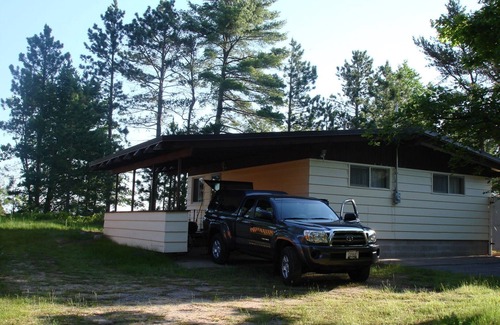 Upper Peninsula Michigan Cottage | Superior Beach House - White sand beach & Lake S just steps from front door!