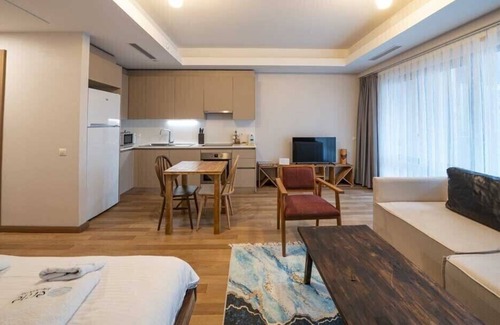 Maslak Apartment | Superior studio in Maslak 1453, 24/7 security
