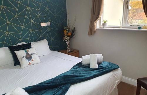 East Harling Bed & Breakfast | Superking room at The Nags Head