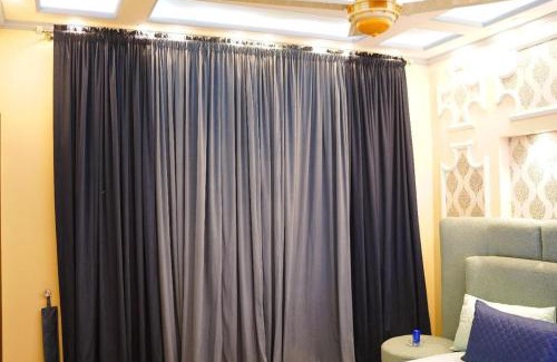 Lahore Villa | Supreme Villa - Luxury Home 3BHK - DHA