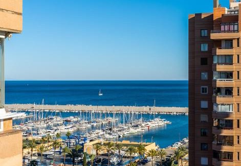 Fuengirola City Centre Apartment | Sur Suites Palmeras 2
