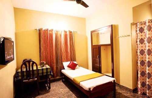 Angamali Hotel | Surabhi Suites