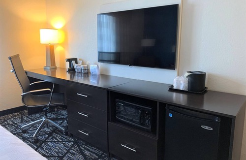 Cambridge Hotel | SureStay by Best Western Cambridge