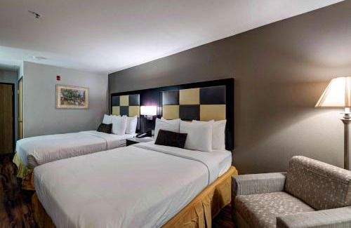 Redding Hotel | SureStay Plus Hotel by Best Western Redding