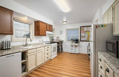 Seaside House | Surf and Sand Dollars