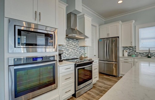 Surf City House | Surf City BIG Easy - Let us exceed your expectations - No pet fee. Beautiful ❤️