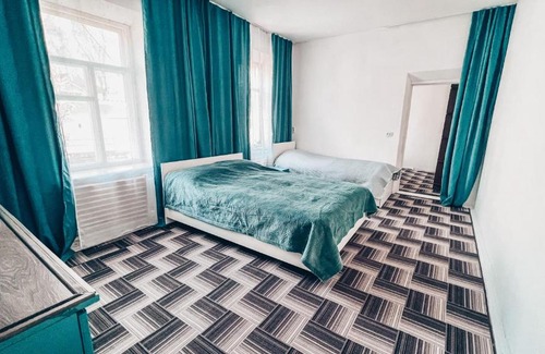 Karakol House | Surf Dacha Guest House