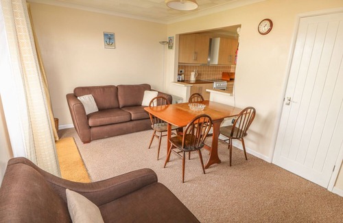 Hunstanton Cottage | Surf