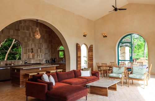 San Juan del Sur Villa | Surf, Sun, Serenity! Luxury Private NEW Villa w/Pool, Ocean and Valley Views.