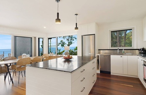 Killcare House | Surfside by HolidayCo.