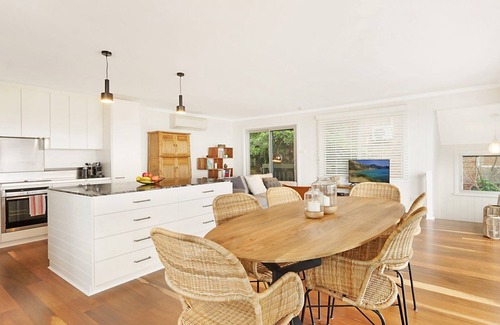 Killcare House | Surfside by HolidayCo.