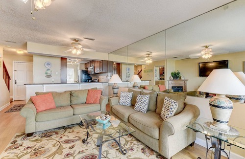 St. Augustine Beach Apartment | Surfside Six E