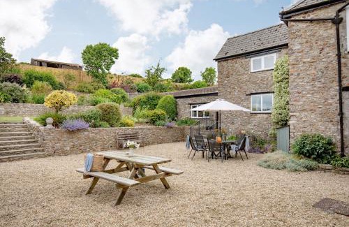 Honiton House | Sutton Barton Farmhouse