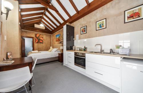 North Adelaide Apartment | Swainson on O'Connell