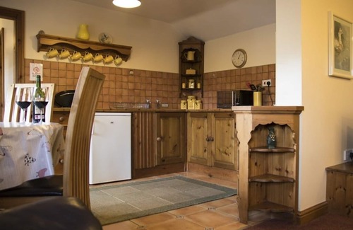 Burgh le Marsh Cottage | Swallow Cottage - The Chestnuts Holiday Cottages
