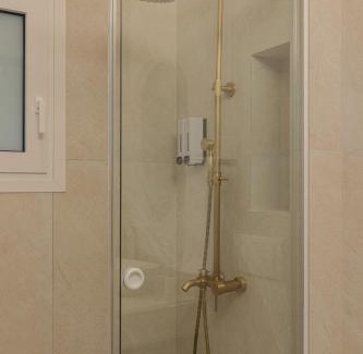 Ioannina Apartment | Swan Lake