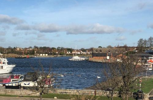 Lowestoft Apartment | Swan View, Oulton Broad