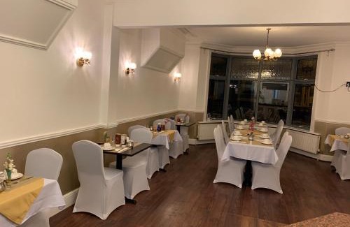 Swindon Bed & Breakfast | Swandown Hotel