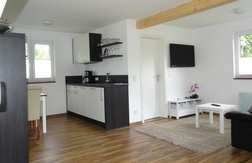 Oberhavel House | Sweden house in the green