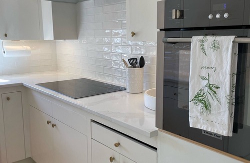 Upper Riviera House | Sweeping Ocean and Harbor Views, Single Level, Quiet Location