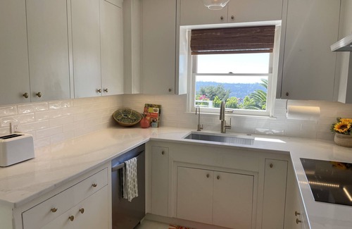 Upper Riviera House | Sweeping Ocean and Harbor Views, Single Level, Quiet Location