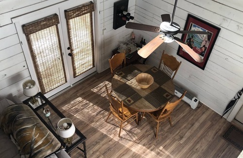 Tiger Cabin | Sweet Cabin in the Woods. Great Location off the beaten path