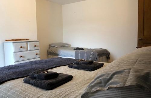 Stoke-on-Trent Apartment | Sweet Caroline at Longton. Great location for Stoke on Trent, The Potteries and Alton Towers.