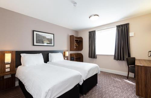 Dunfermline Hotel | Sweet Chestnut, Dunfermline by Marston's Inns