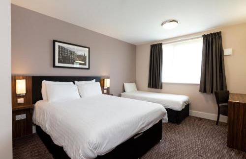 Dunfermline Hotel | Sweet Chestnut, Dunfermline by Marston's Inns