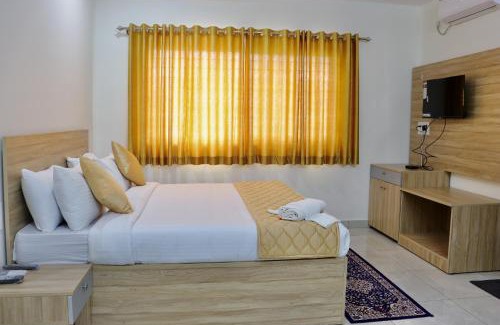 Agara Hotel | Sweet Crystal Homes C V Raman Nagar