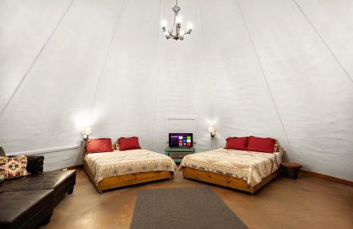 New Braunfels House | Sweet Grass - Tipi 1