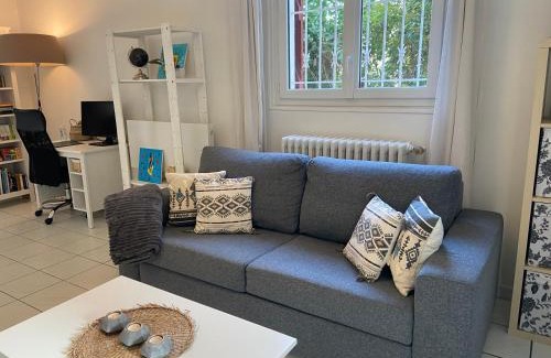 Fontaine Lestang-Bagatelle-Papus-Tabar-Bordelongue House | Sweet Home - 55m2 appartment, garden, swimming pool, parking