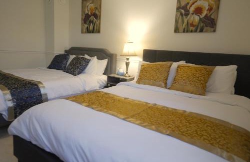 Surrey House | Sweet home at Sunnyside Suite 1