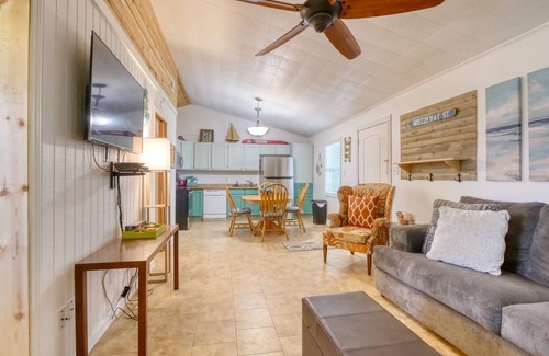 Surfside Beach House | Sweet little house with perfect location & view!