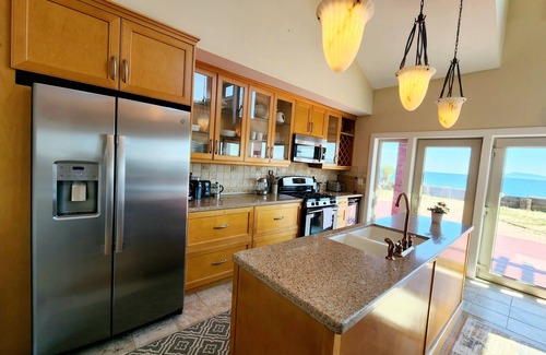 Whatcom County House | Sweet Point on South Beach