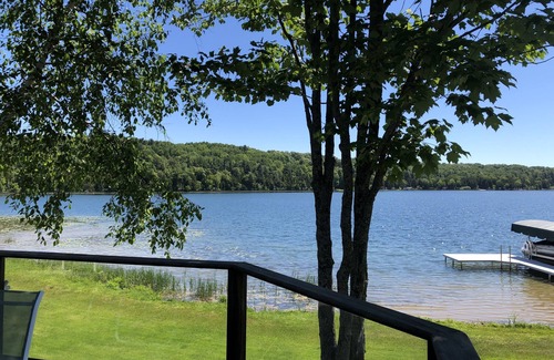 Traverse City House | Swim, Bike, Enjoy-3-bed, 4 bath lake front home in Traverse City