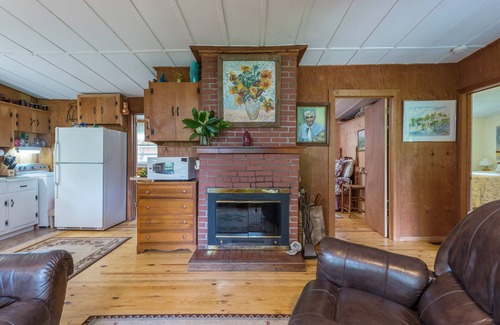 Burnsville House | Swim, Fish And Hike Without Leaving The Property!
