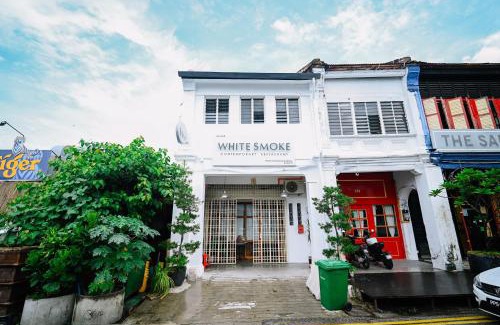 Historic George Town Hotel | Swing & Pillows - Lebuh Victoria, Penang