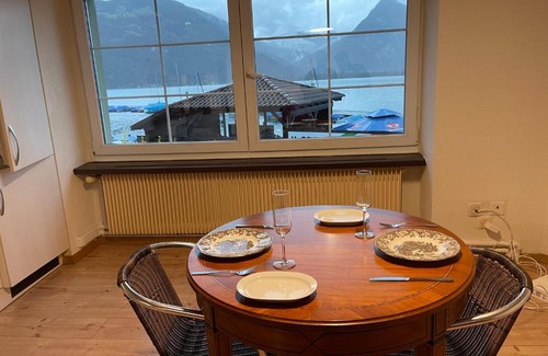 Darligen Apartment | Swiss Lake Mountains Apartments