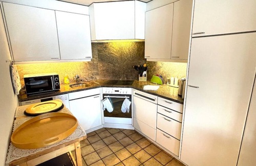 Goldiwil Apartment | SwissHut Stunning Views Alps & Lake - Apart. Herzog 24