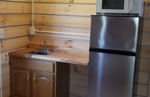 English Cabin | Sycamore Camping Cabin