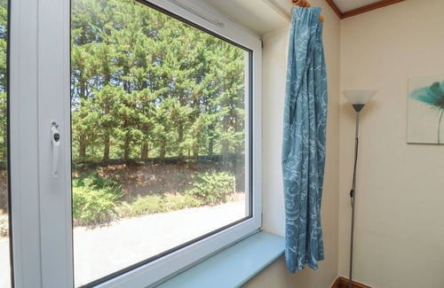Kingsteignton Cottage | SYCAMORE, pet friendly in Kingsteignton