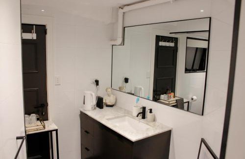 Rushcutters Bay Apartment | Sydney Harbourside Studio