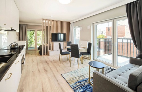 Krzyki Apartment | Symphony Atal City Square